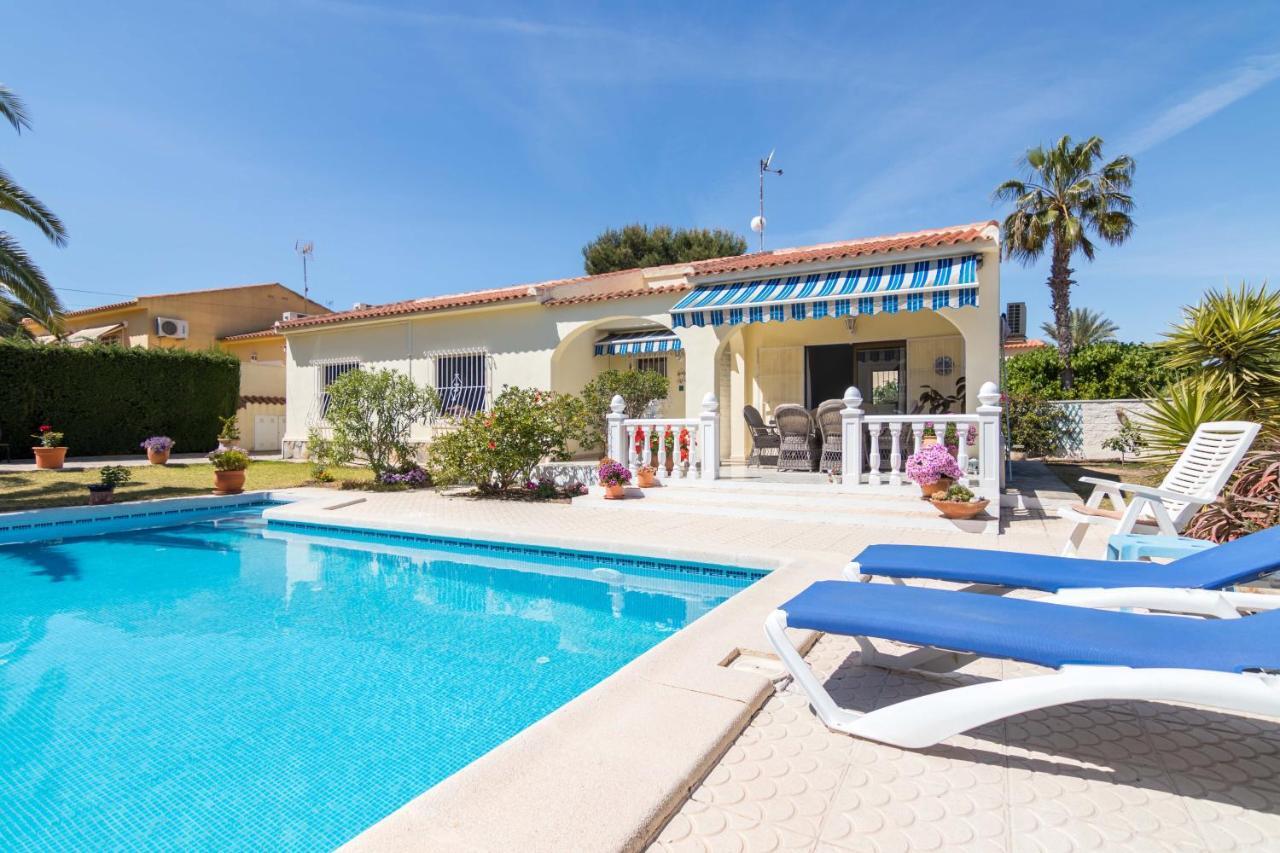 Charming One-Floor Villa With Private Pool In Los Balcones Torrevieja Exterior photo