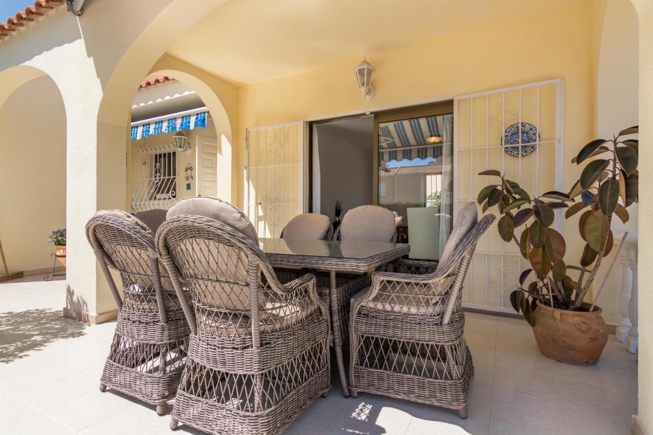 Charming One-Floor Villa With Private Pool In Los Balcones Torrevieja Exterior photo